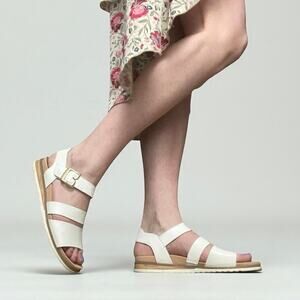 Dr. Scholl's Island Glow White & Beige Faux Leather Strappy Sandals